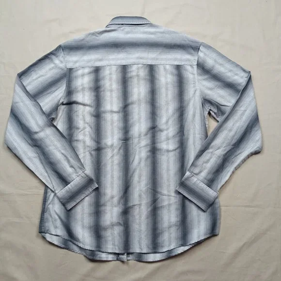 Irreverent Mens Casual Button Down Shirt Size L Gray Striped Cotton Barrel Cuff - Picture 2 of 8